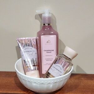 Champagne Toast Bath and Body Set, Bath & Body Works